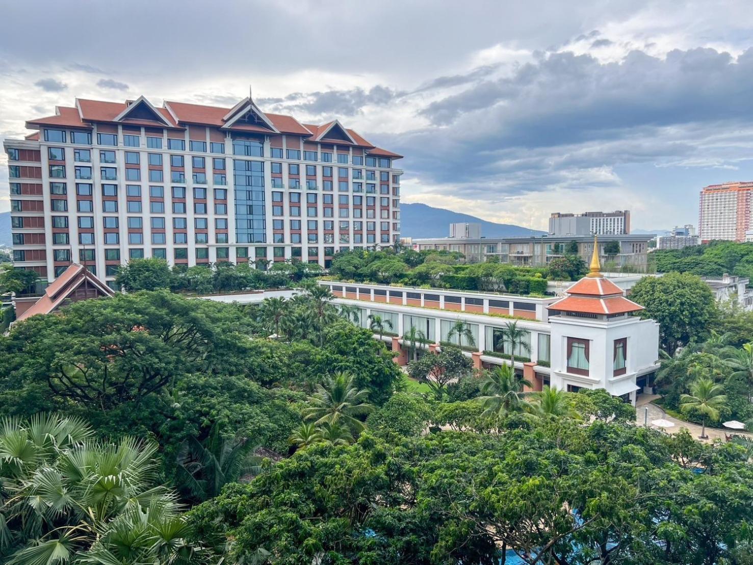 The Astra Luxury Condo In Town Chiang Mai Exterior foto